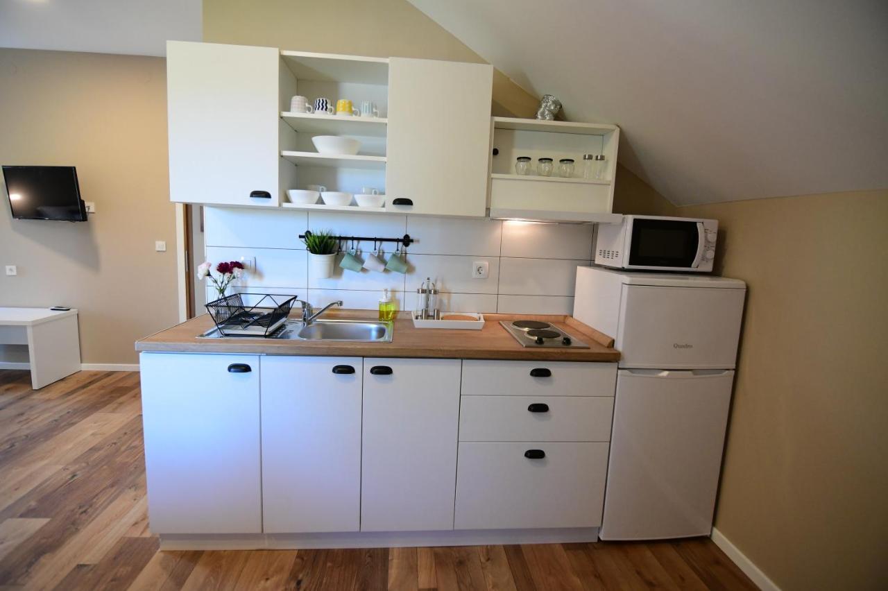 Apartmani Zagi Rakovica Exterior foto
