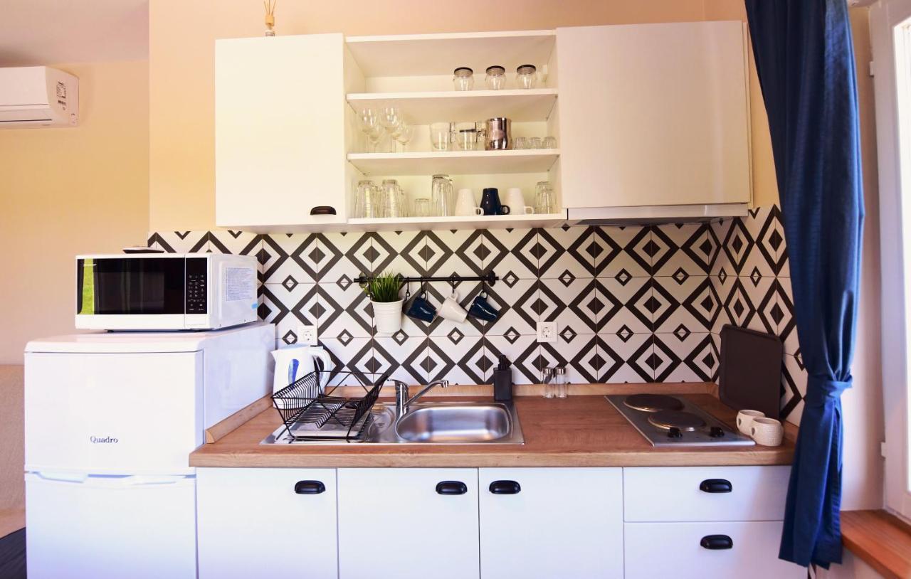 Apartmani Zagi Rakovica Exterior foto